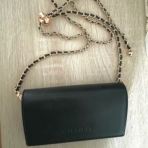 COPY - Reconstructed Chanel case! (AUTHENTIC)
